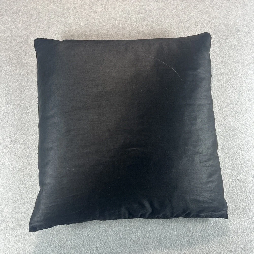 Vintage Cat Pillow Black Velvet Cushion Handmade Latch Hook 16 in Square